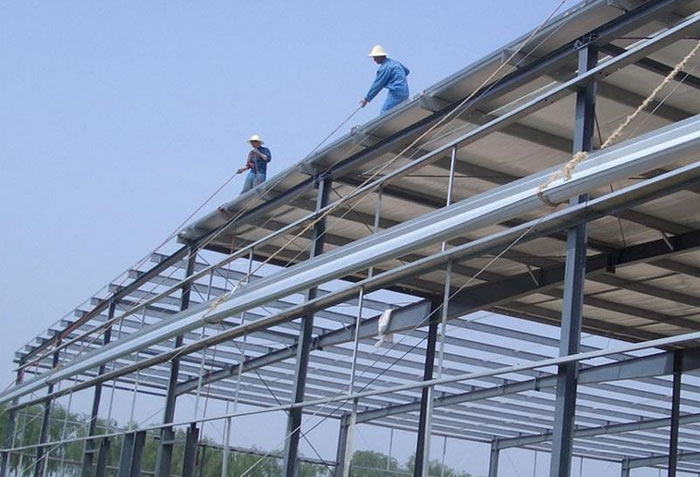 鋼結(jié)構(gòu)廠房搭建到底需要多少錢(qián)一平呢？